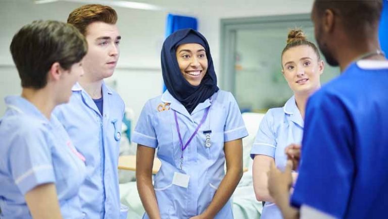 britain-nurse