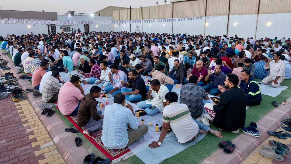 ഒരുമയുടെ മധുരം പങ്കിട്ട് റിയാദ് ടാക്കീസ് ഇഫ്താര്‍ വിരുന്ന്