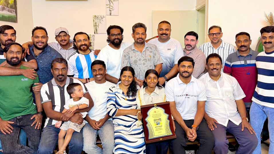 അല്‍ ഹിലാലിന്റെ ‘നീലക്കുപ്പായത്തിലേക്ക്’ കട്ടപ്പനയുടെ പെണ്‍കരുത്ത്; കീര്‍ത്തജയ്ക്ക് റിയാദ് ടാക്കിസിന്റെ ആദരം