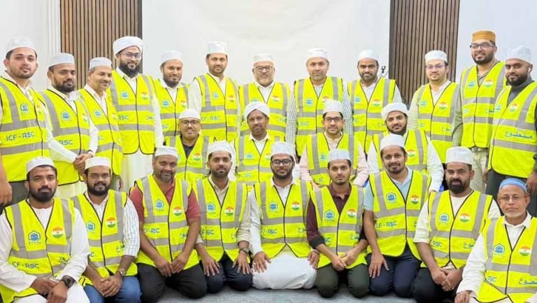 hajj volunteer