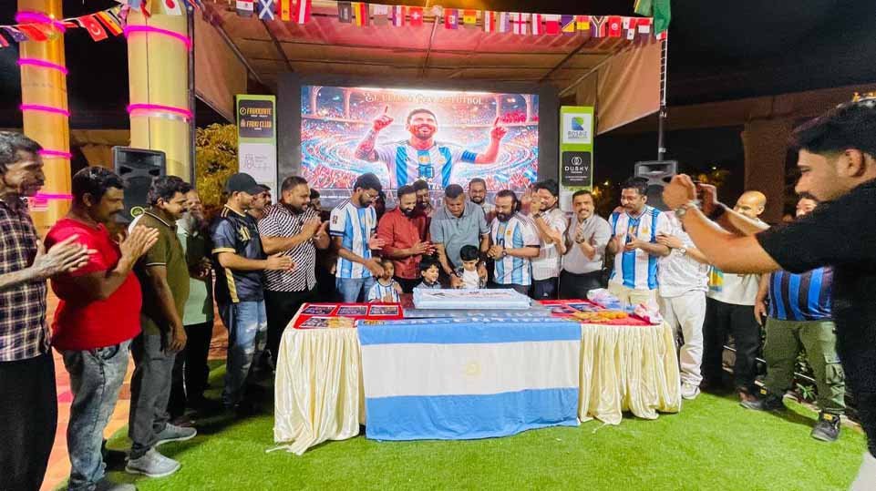 ഇതിഹാസത്തിന് 39; റിയാദില്‍ ആവേശം വാനോളമുയര്‍ത്തി അര്‍ജന്റീന ആരാധകര്‍