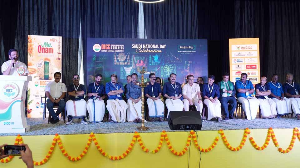 മേളപ്പെരുക്കവും മാവേലി വരവും; റിയാദിൽ ഒരുമയുടെ പൊന്നോണം