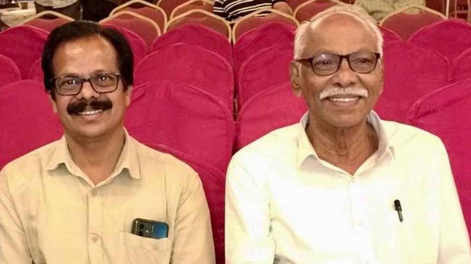 കേള്ക്കാന് പോയി, സ്ഥാനം പോയി; കാരശ്ശേരിയുടെ സദസ്സില് ഇരുന്നതിന് കേളി ബ്രാഞ്ച് സെക്രട്ടറിയെ പുറത്താക്കി